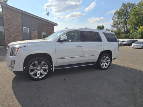 2016 Cadillac Escalade for sale at CHILI MOTORS in Mayfield KY