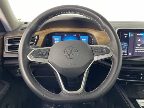 2024 Volkswagen Atlas SE