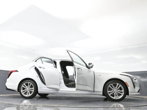 2024 Cadillac CT4 Luxury