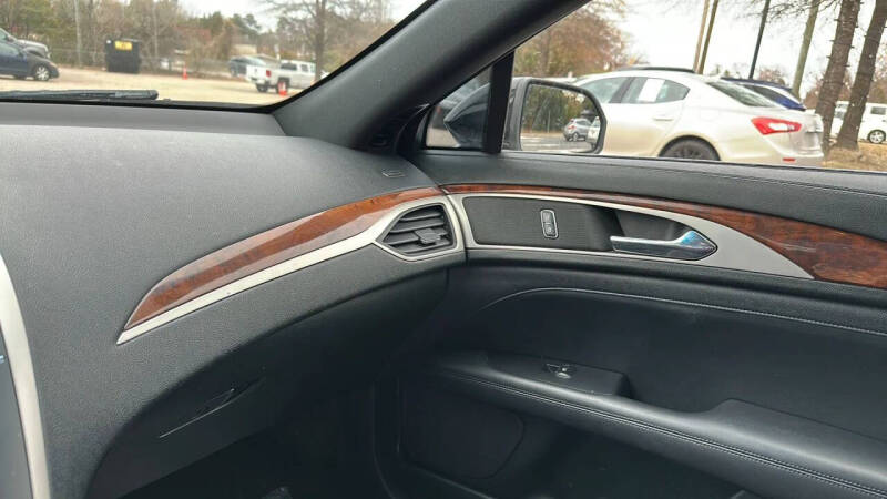 2017 Lincoln MKZ Reserve