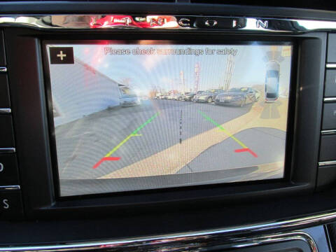 2018 Lincoln Continental Select