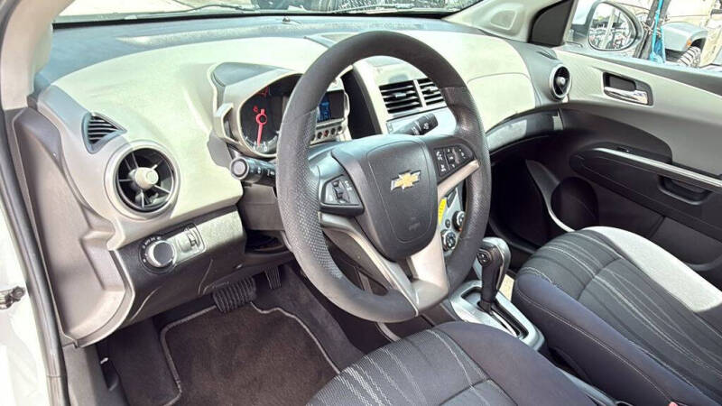2014 Chevrolet Sonic LT Auto