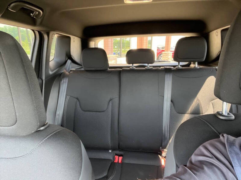 2022 Jeep Renegade Altitude