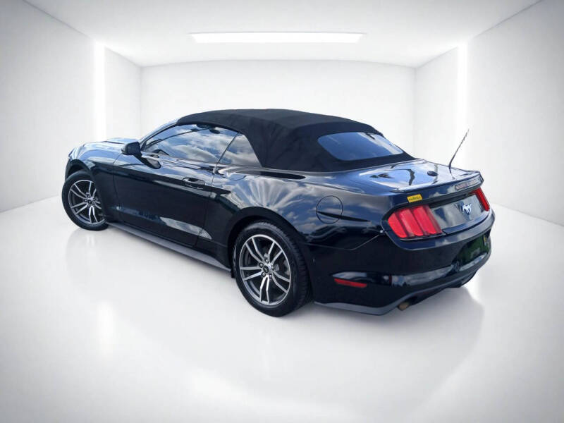 2016 Ford Mustang EcoBoost Premium
