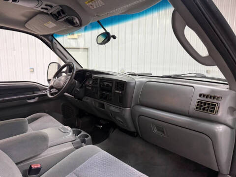 2003 Ford Excursion XLT