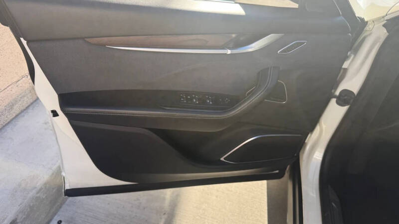 2017 Maserati Levante S