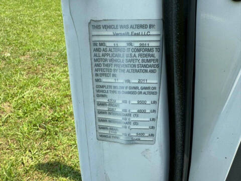 2011 Ford E-Series E-350 SD