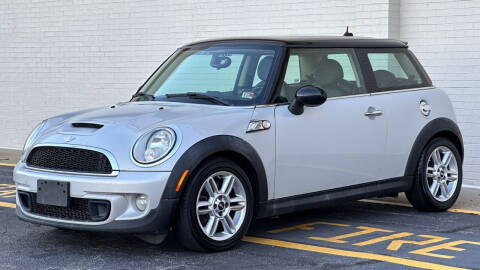 2013 MINI Hardtop for sale at Carland Auto Sales INC. in Portsmouth VA