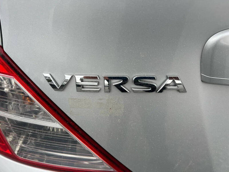2018 Nissan Versa