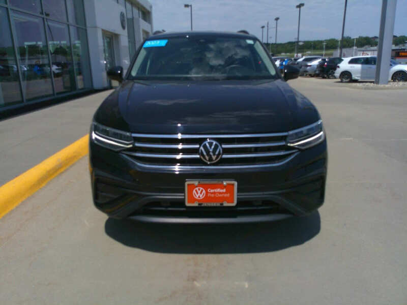 2023 Volkswagen Tiguan S 4Motion