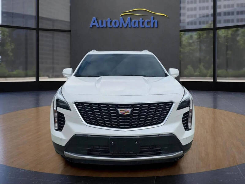 2023 Cadillac XT4 Premium Luxury