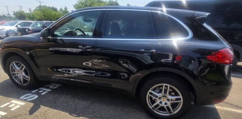 2011 Porsche Cayenne S