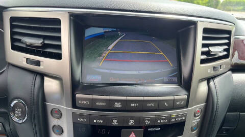 2013 Lexus LX 570