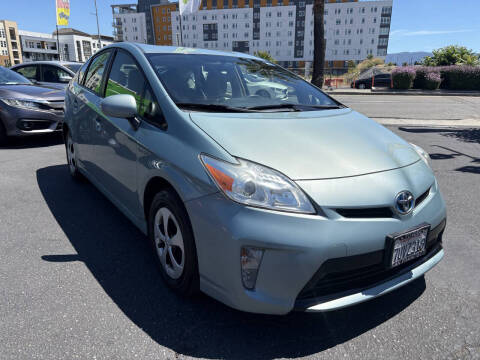 2014 Toyota Prius Three