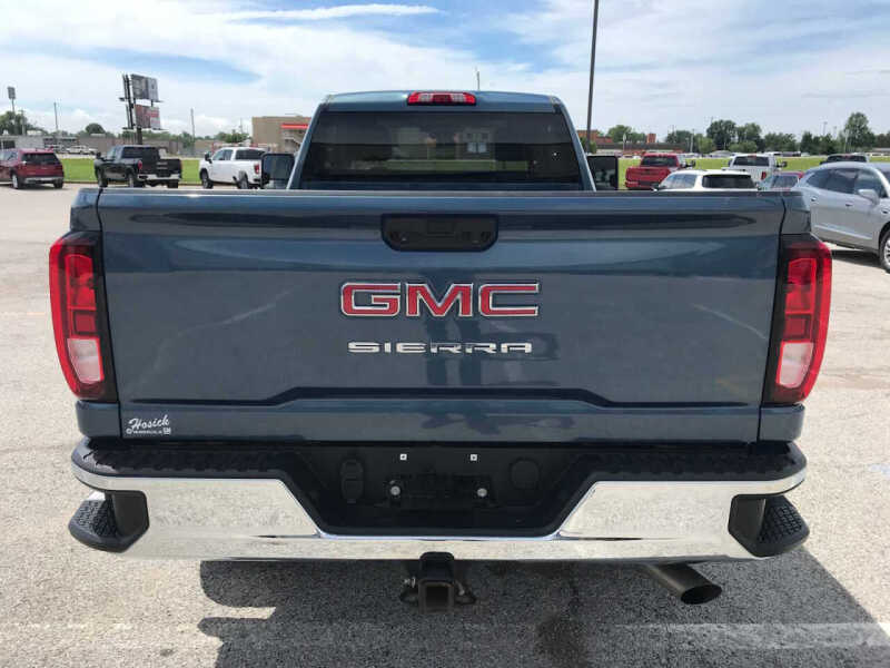 2024 GMC Sierra 2500HD Pro