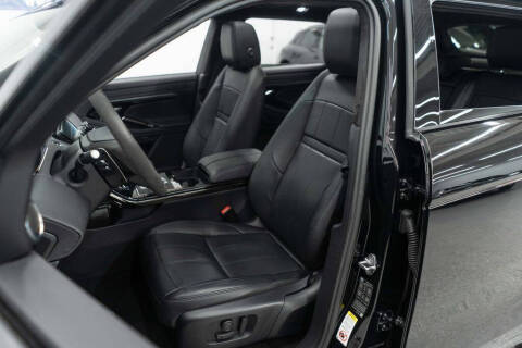 2023 Land Rover Range Rover Evoque P300 R-Dynamic HST