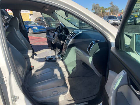 2011 GMC Acadia SLT-1