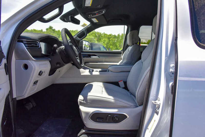 2026 Jeep Grand Wagoneer