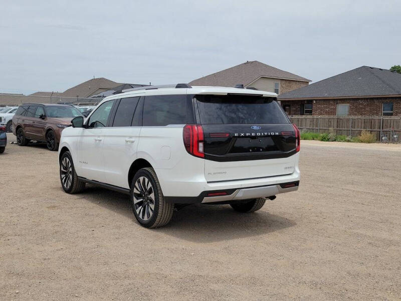2026 Ford Expedition Platinum