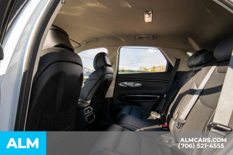 2025 Genesis GV70 2.5T Standard