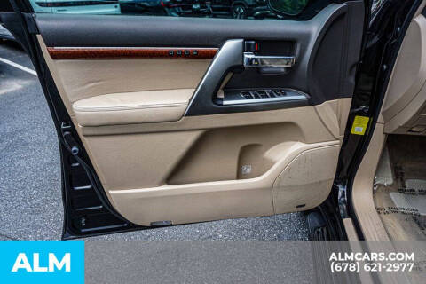 2013 Toyota Land Cruiser
