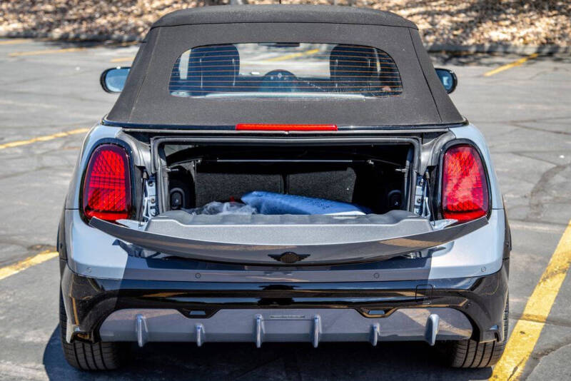 2026 MINI Convertible