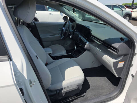 2024 Hyundai Kona Electric SEL