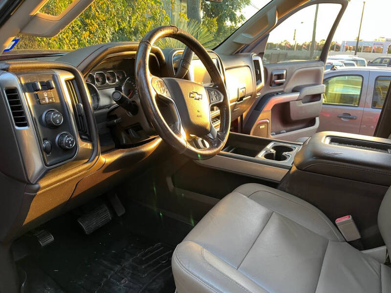 2018 Chevrolet Silverado 2500HD LTZ photo 13