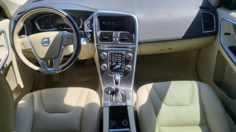 2015 Volvo XC60 T5 Drive-E Premier