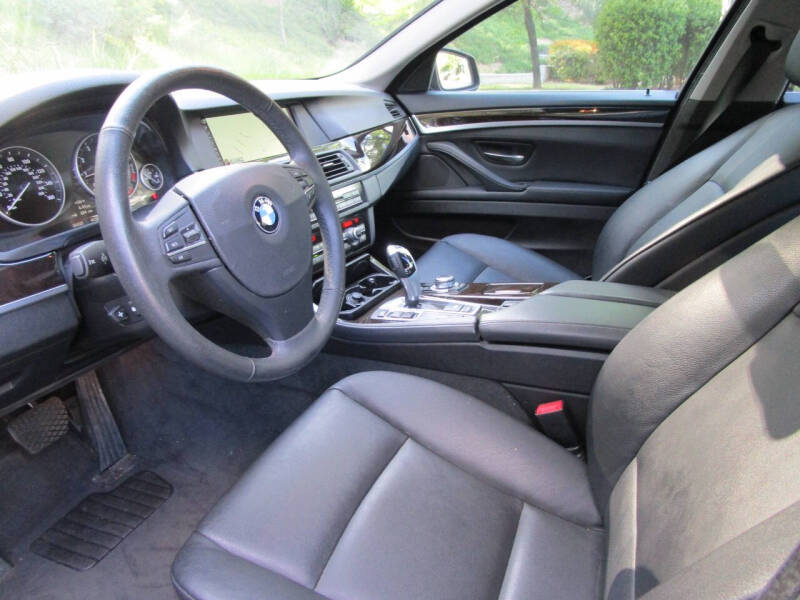 2013 BMW 5 Series 528i xDrive