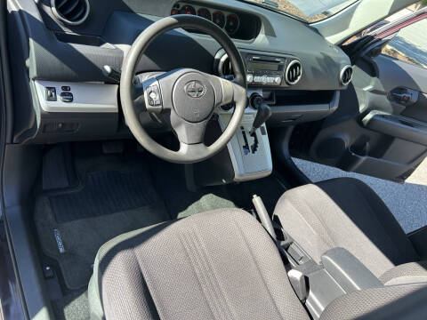 2009 Scion xB