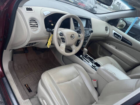 2014 Nissan Pathfinder SL