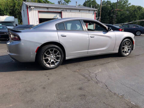 2017 Dodge Charger SXT