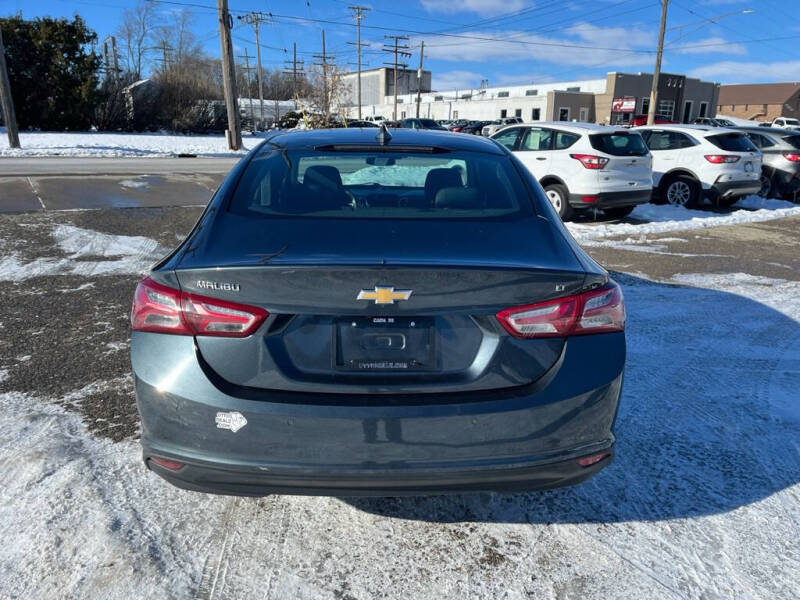 2021 Chevrolet Malibu LT