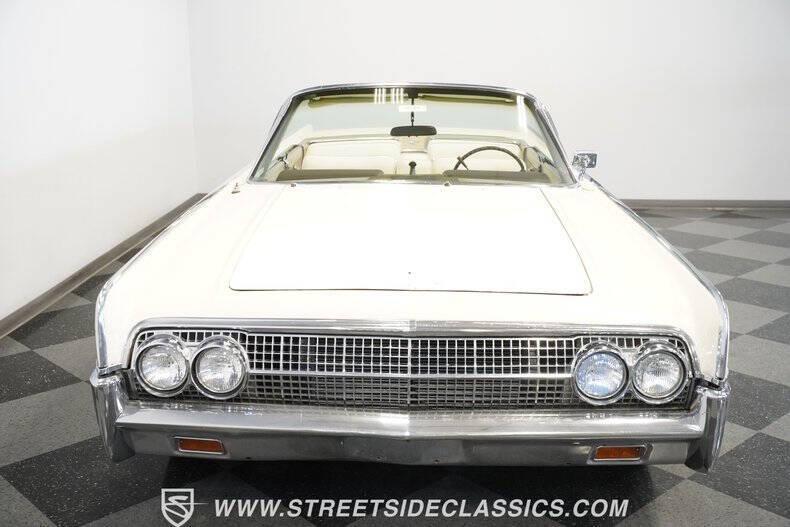 1962 Lincoln Continental