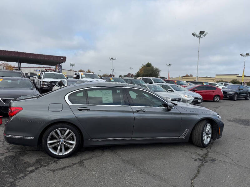 2016 BMW 7 Series 750i