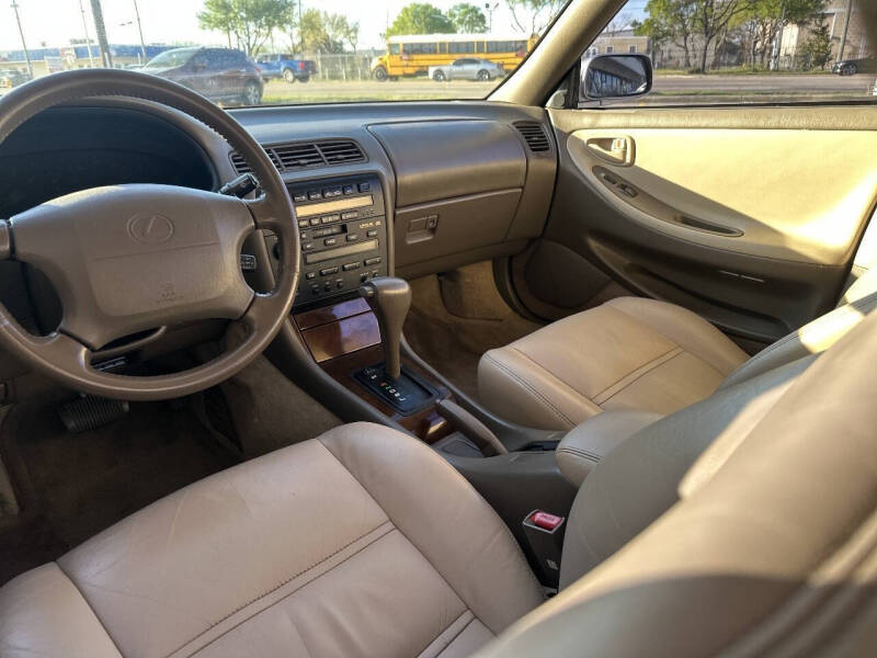 1996 Lexus ES 300