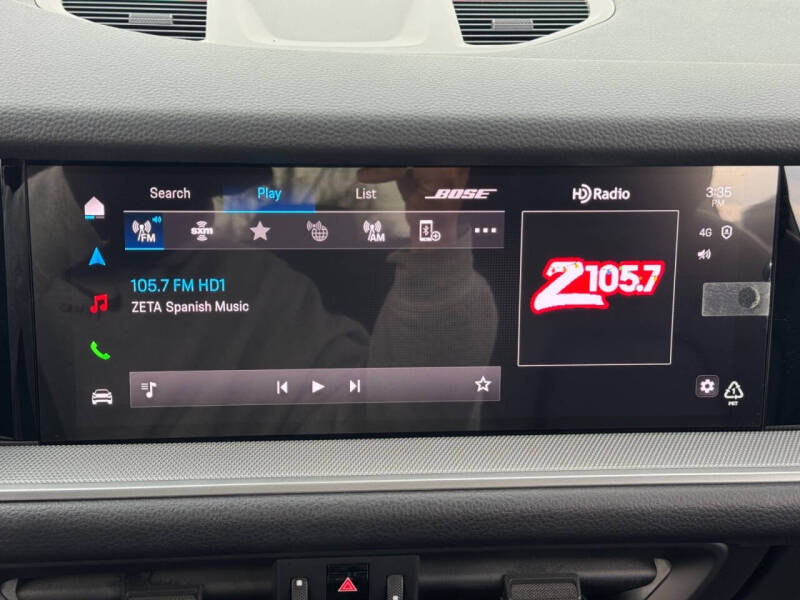 2024 Porsche Cayenne