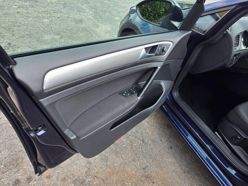 2016 Volkswagen Golf