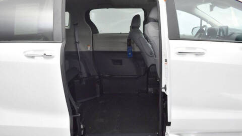 2025 Toyota Sienna