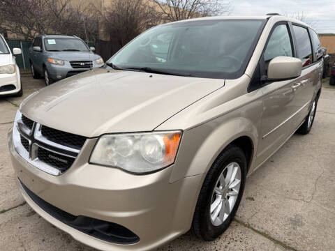 2014 Dodge Grand Caravan for sale at Car Spot Auto Sales in Sacramento CA