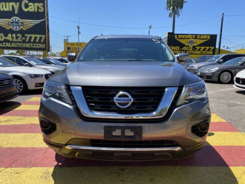 2017 Nissan Pathfinder S