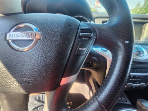2010 Nissan Murano LE