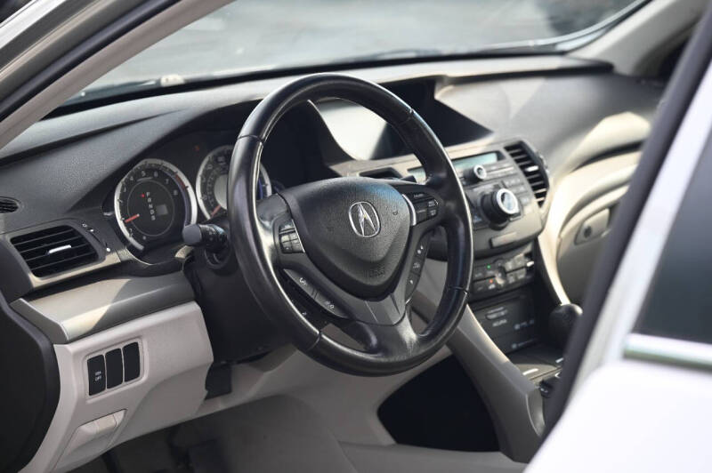 2010 Acura TSX w/Tech