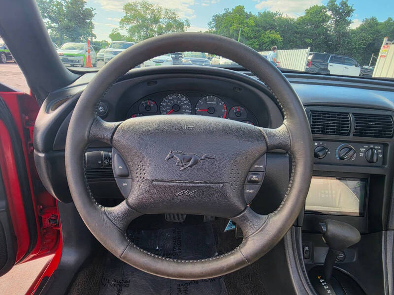2000 Ford Mustang
