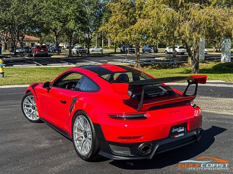 2018 Porsche 911 GT2 RS