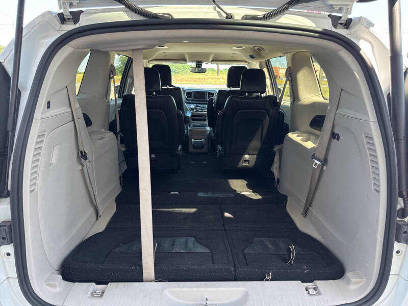 2020 Chrysler Pacifica Touring L