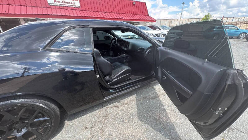 2015 Dodge Challenger R/T Plus Shaker