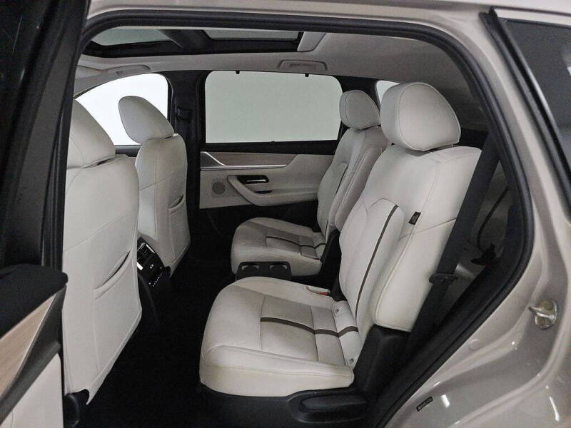 2024 Mazda CX-90 Plug-in Hybrid Premium Plus