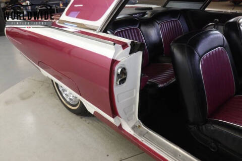 1962 Ford Thunderbird